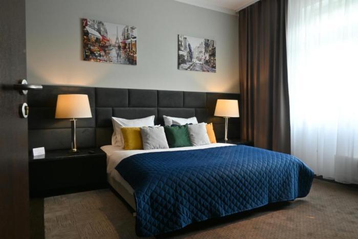 Vestil Hotel Piotrków Trybunalski Rom bilde
