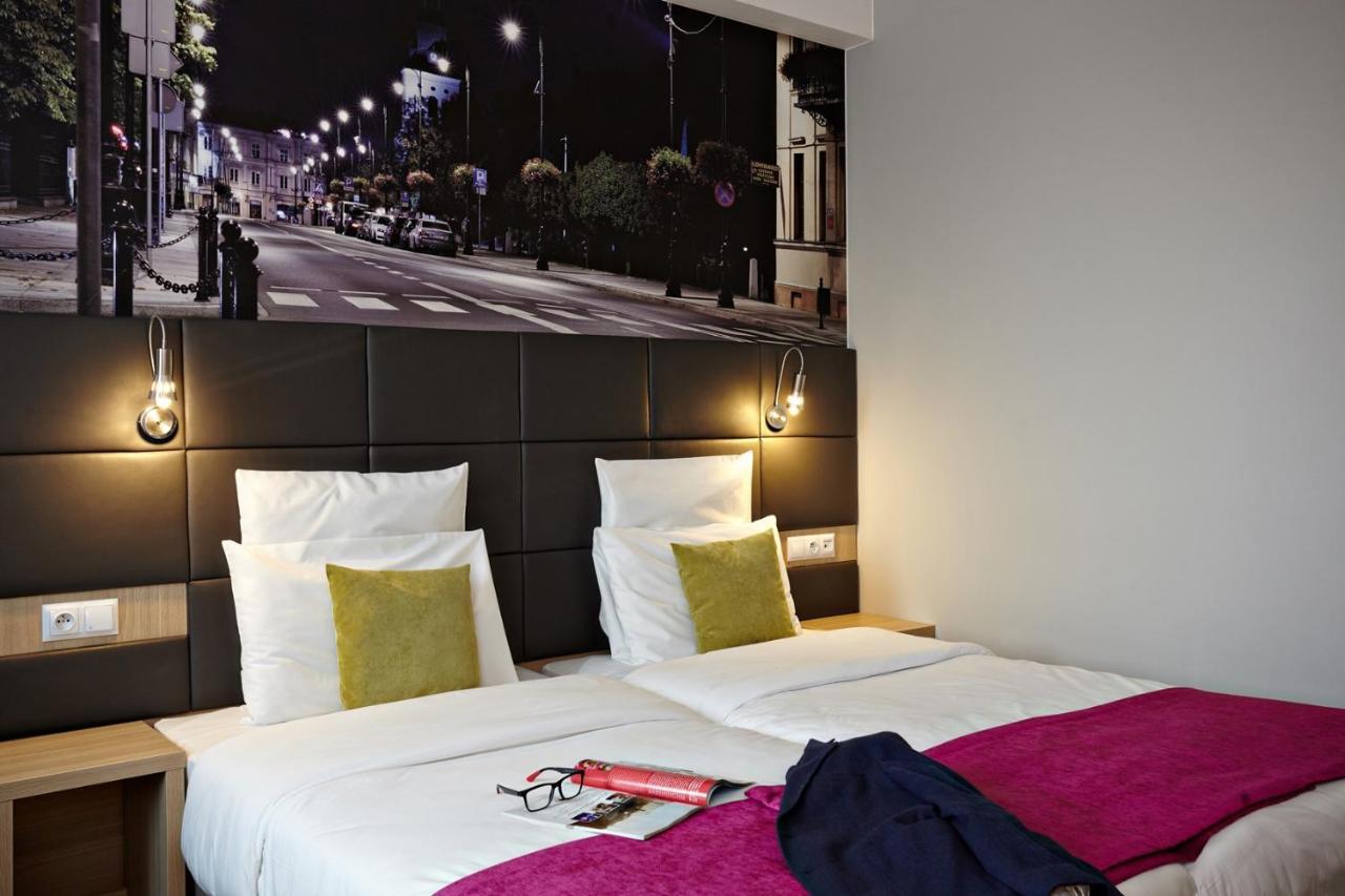 Vestil Hotel Piotrków Trybunalski Eksteriør bilde