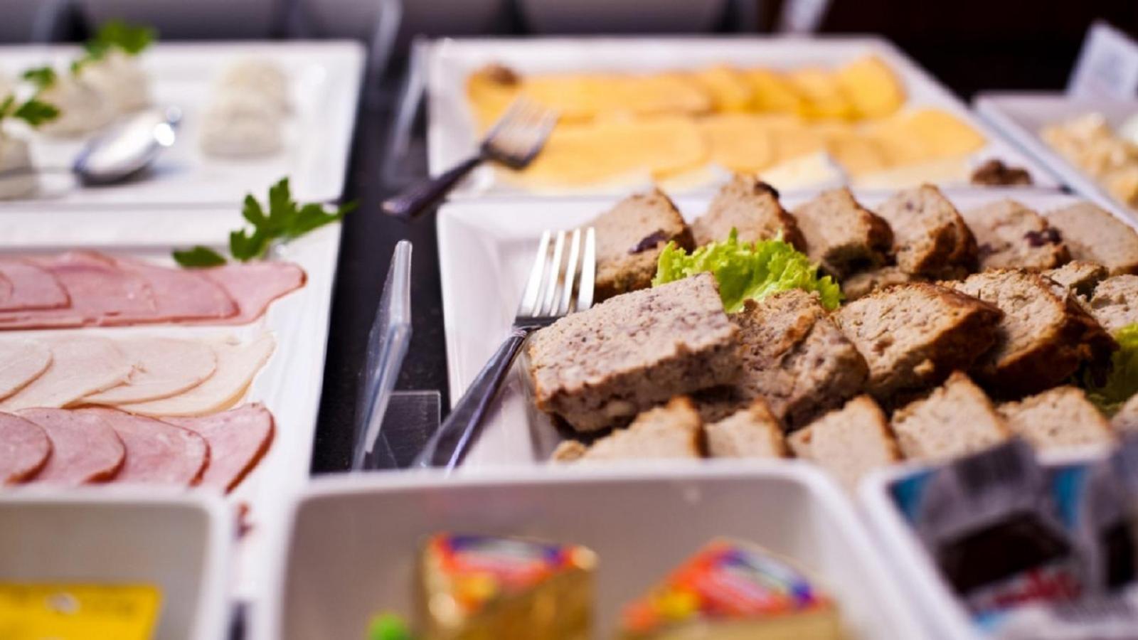 Vestil Hotel Piotrków Trybunalski Eksteriør bilde