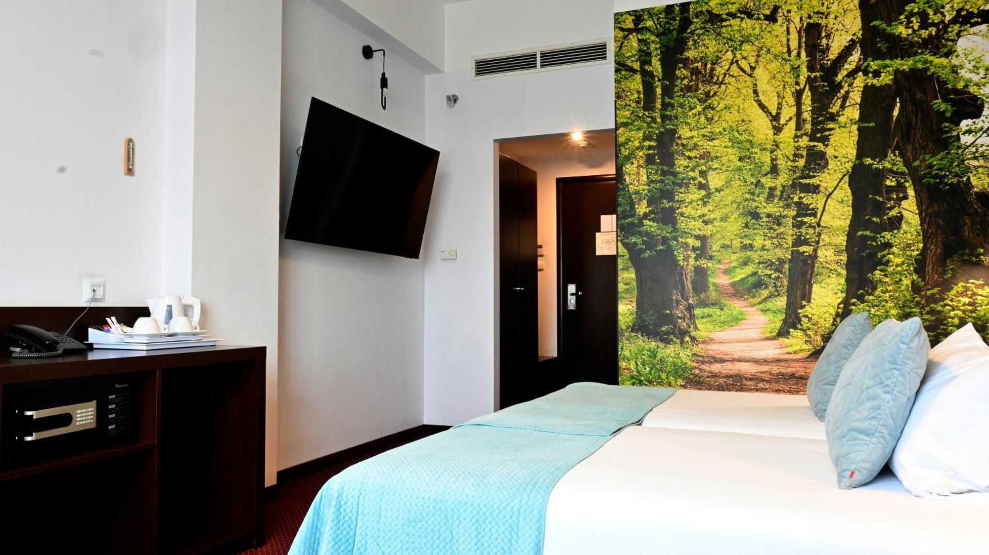 Vestil Hotel Piotrków Trybunalski Eksteriør bilde